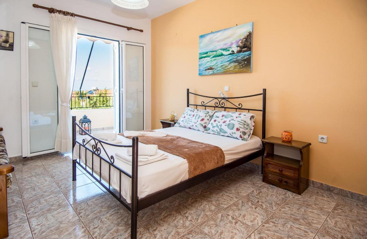 Aristotelis Apartments Razáta Eksteriør bilde