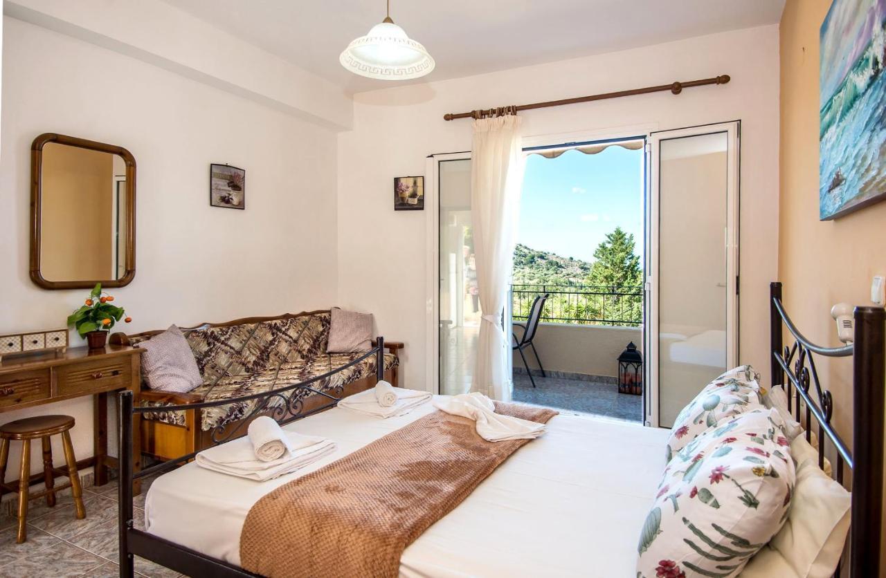 Aristotelis Apartments Razáta Eksteriør bilde