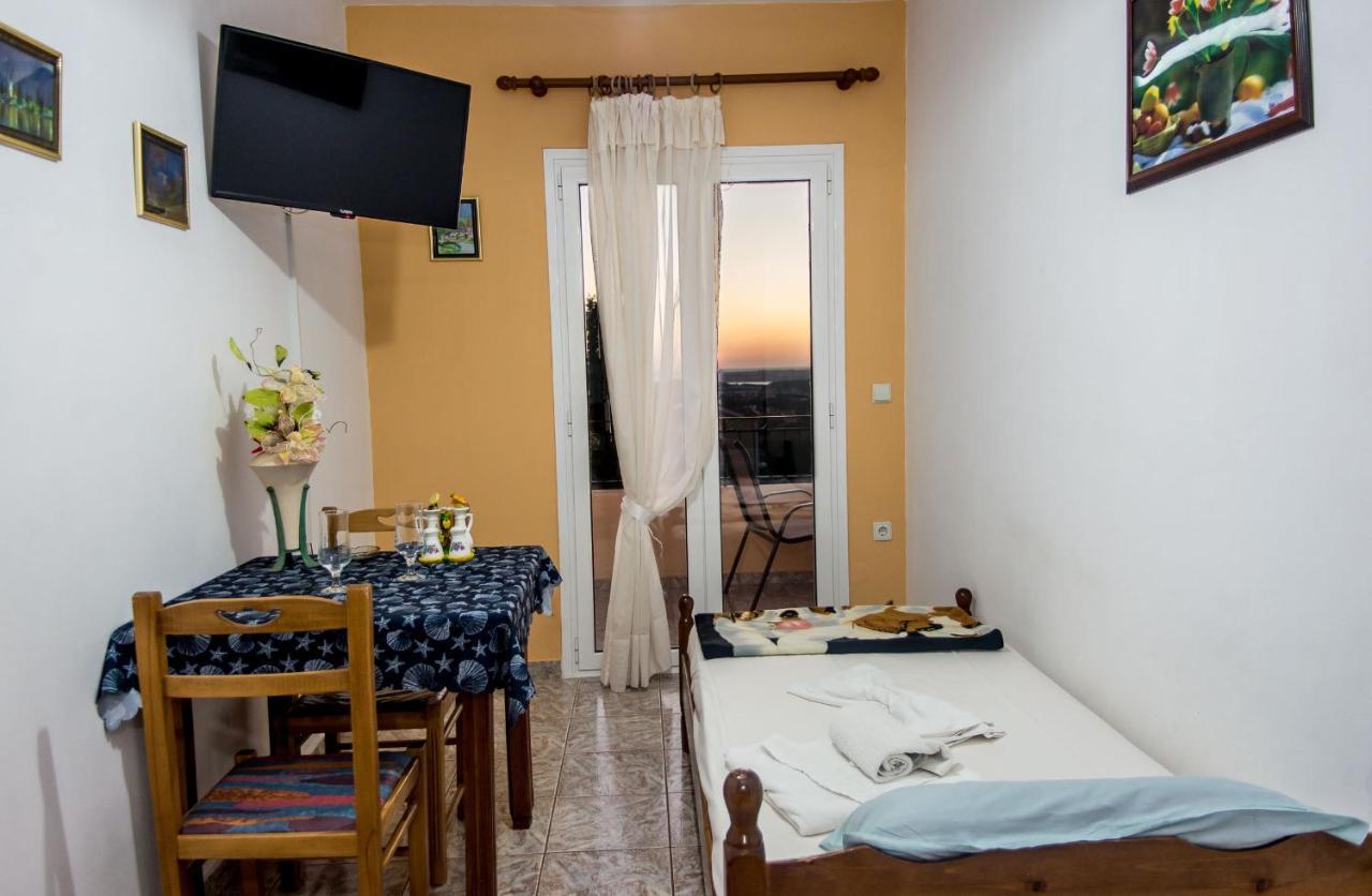 Aristotelis Apartments Razáta Eksteriør bilde