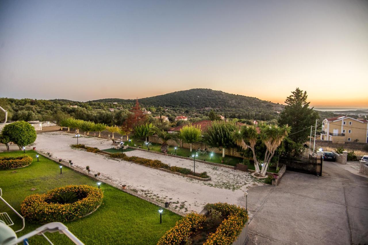 Aristotelis Apartments Razáta Eksteriør bilde