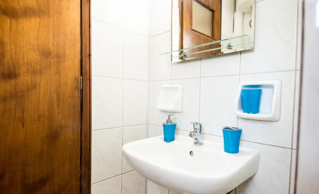 Aristotelis Apartments Razáta Eksteriør bilde