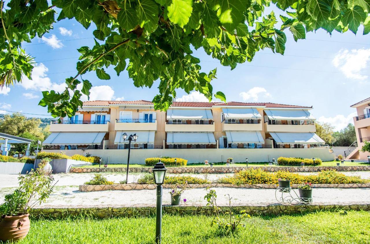 Aristotelis Apartments Razáta Eksteriør bilde