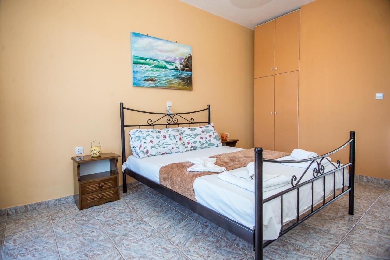 Aristotelis Apartments Razáta Eksteriør bilde