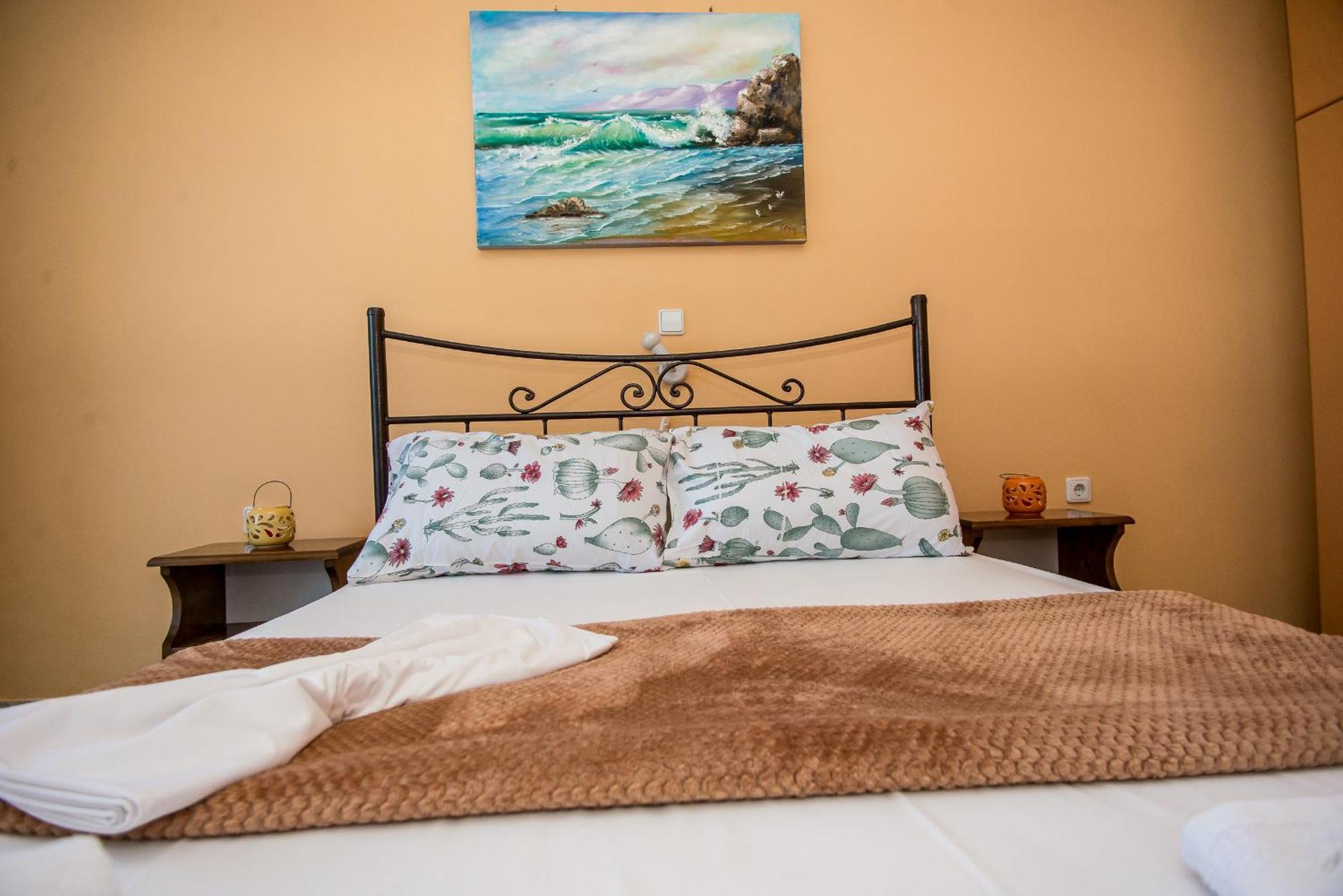Aristotelis Apartments Razáta Eksteriør bilde
